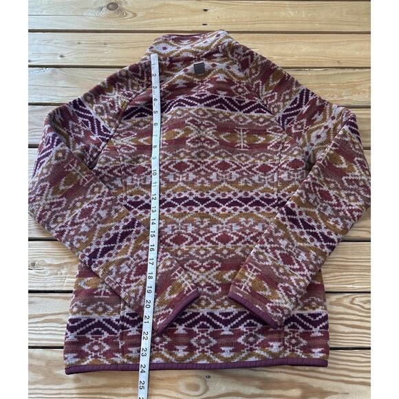 Sherpa Aztec Lumbini Fleece Pullover Size Medium Women’s Maroon 1/4 Snap - Picture 5 of 7
